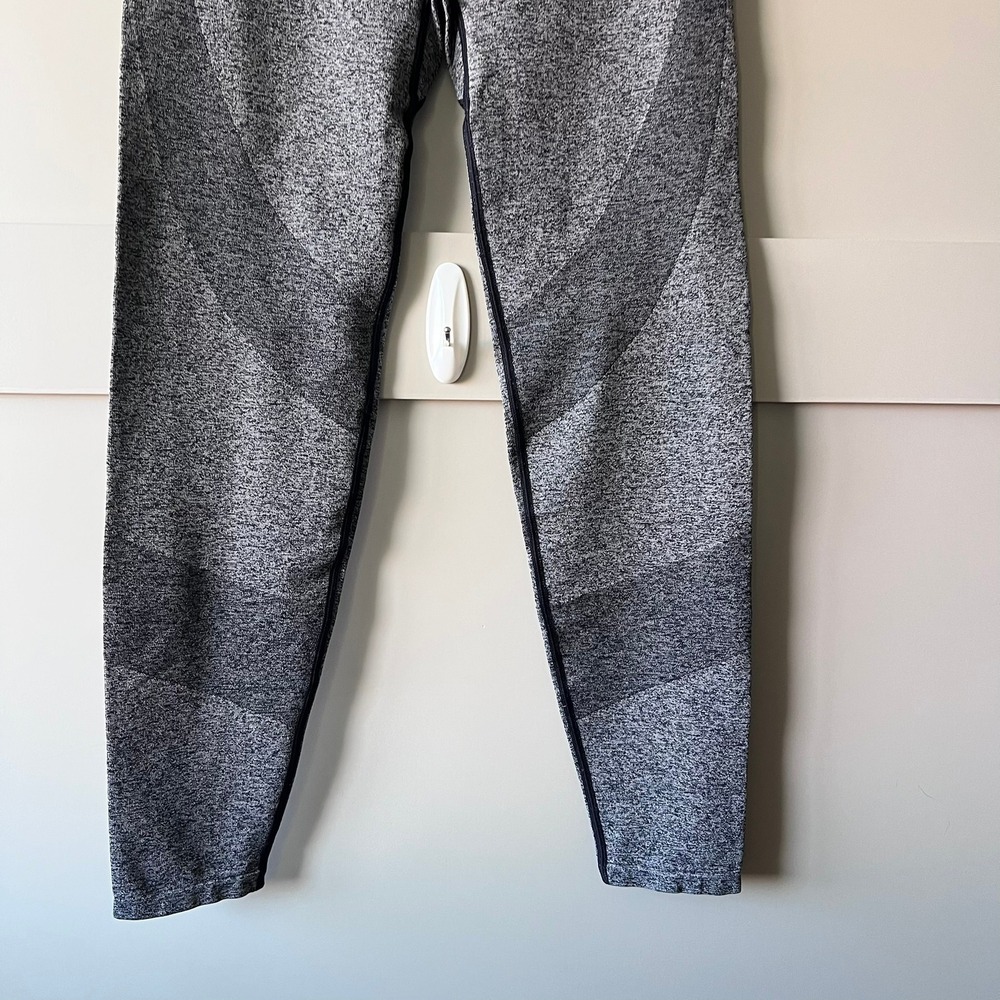 PINK ACTIVE‎ Seamless Leggings Grey Black Activewear Workout Size M - Picture 3 of 10